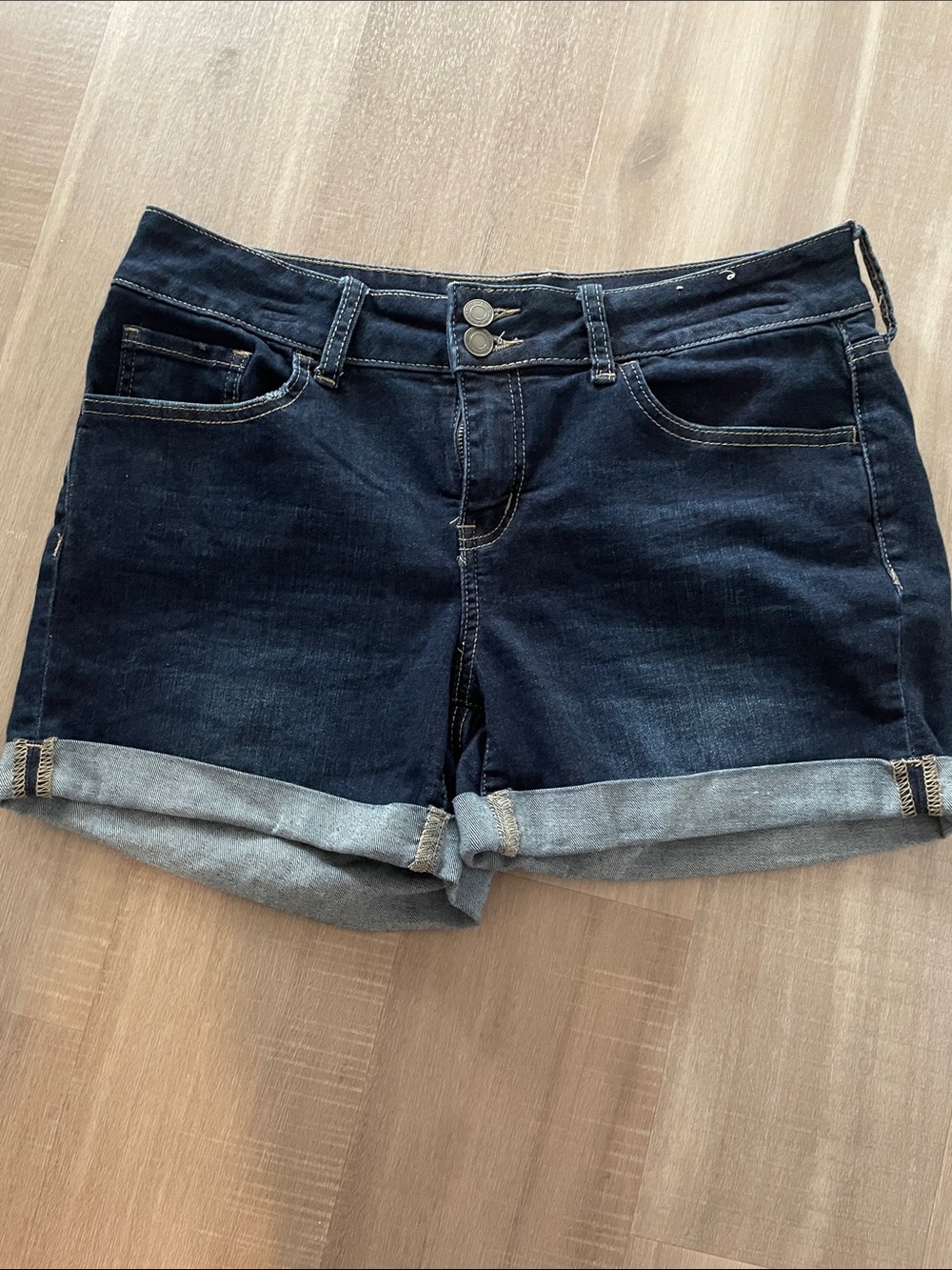 SO Dark Blue Denim Roll-Cuff Jean Shorts